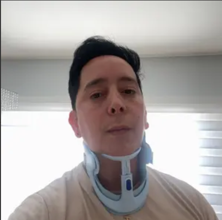 Adjustable Neck Support Brace